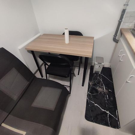 Petit F2 Meuble Independant Daire Limay Dış mekan fotoğraf