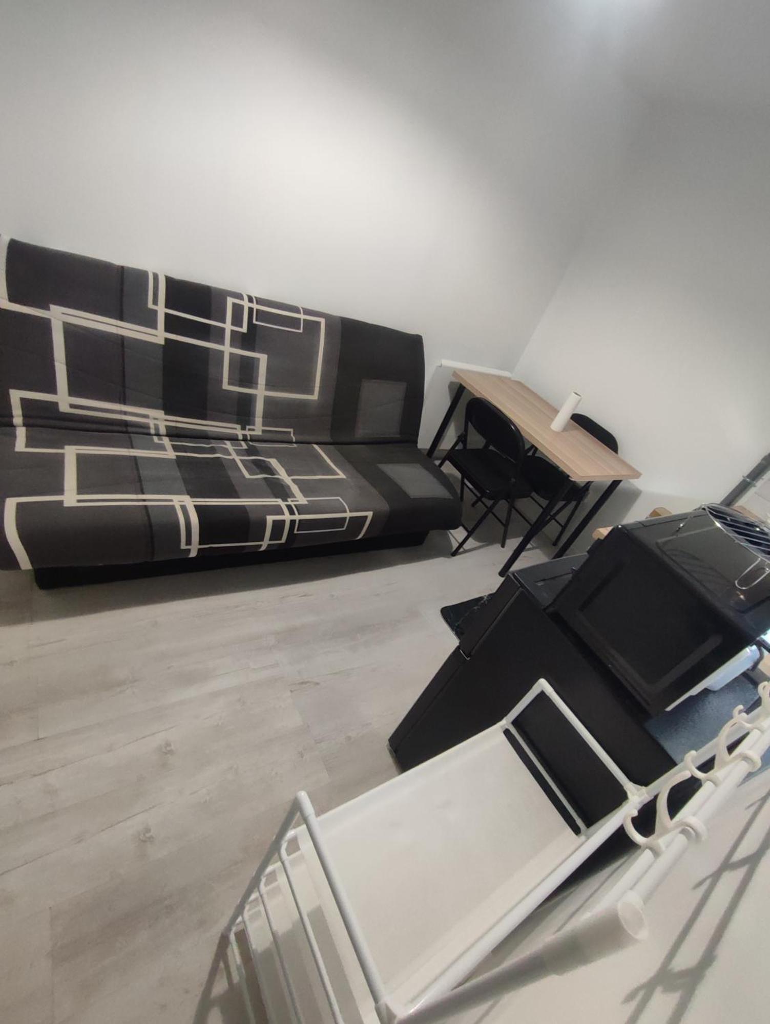 Petit F2 Meuble Independant Daire Limay Dış mekan fotoğraf