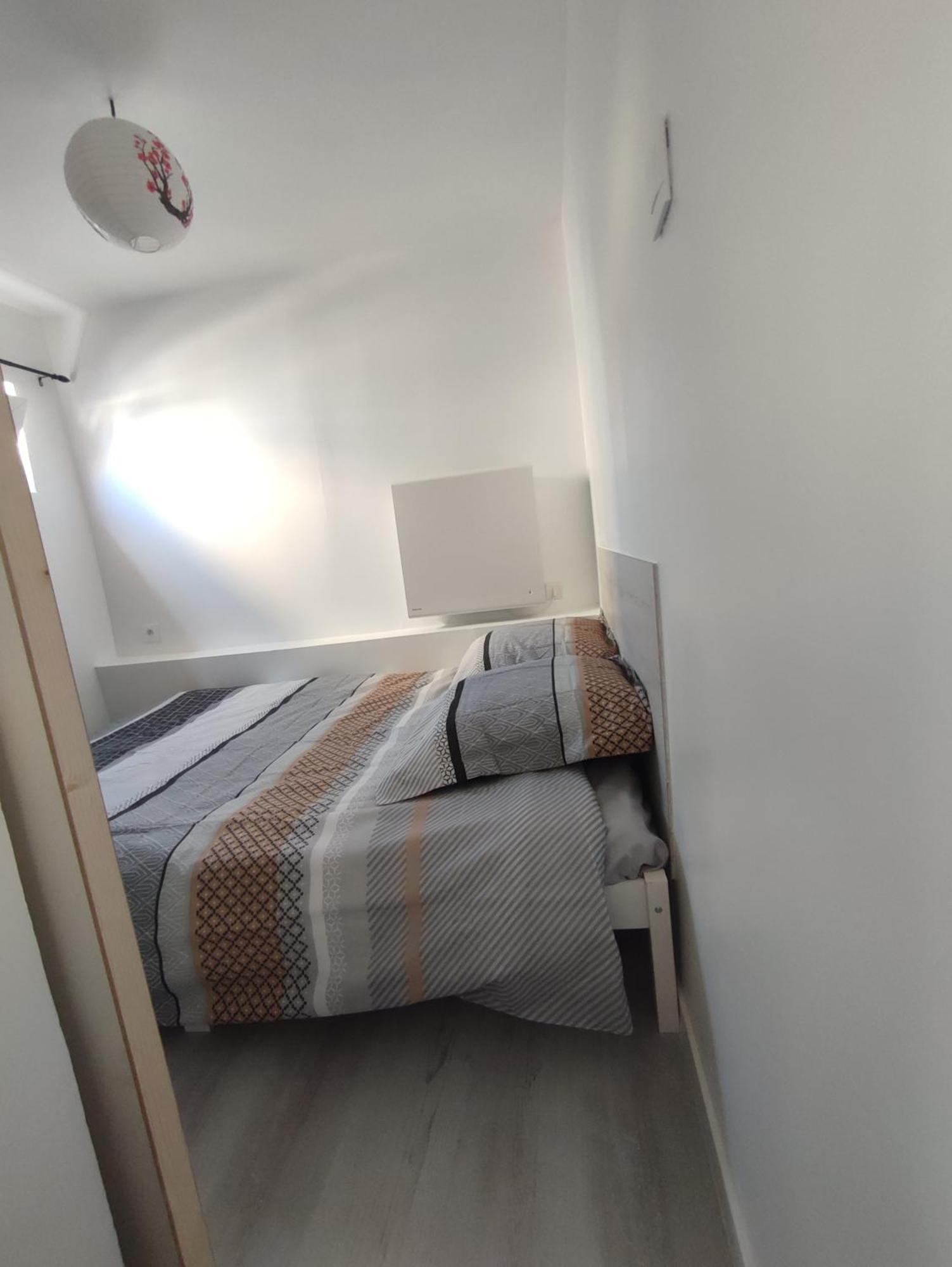 Petit F2 Meuble Independant Daire Limay Dış mekan fotoğraf